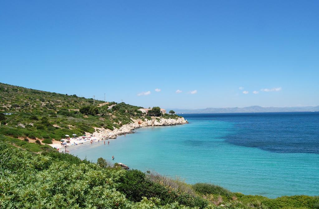 Domo La Vela Hotel Sant'Antioco Bagian luar foto